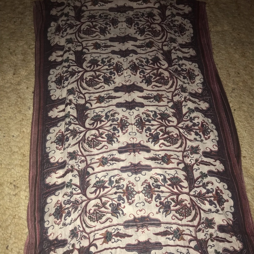 Patterned Scarf